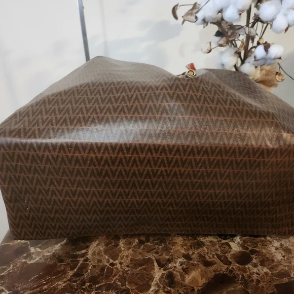 Mario Valentino Vintage  Weekender EUC - Picture 13 of 16